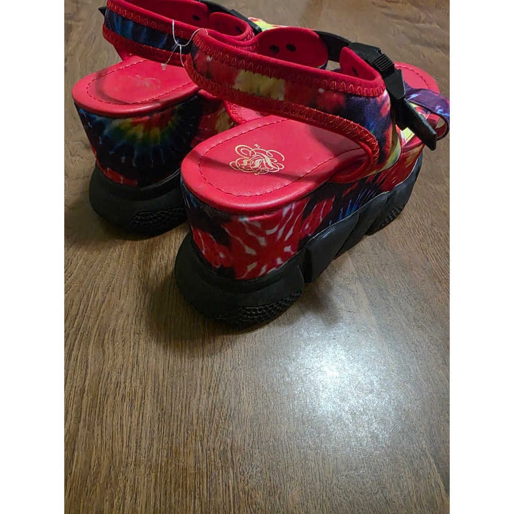 Tie Dye Platform Wedge Sandals Red Black Size 10 colorful casual maximalist